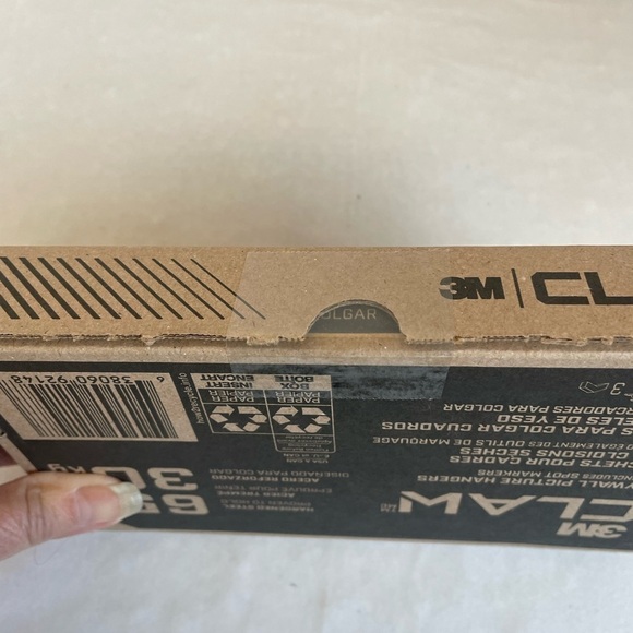 3M claw 65lb dry wall picture hangers NIB never opened - Picture 2 of 2